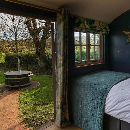 Toadland Shepherd Huts Durham Exterior photo