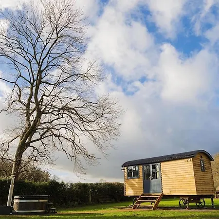 Toadland Shepherd Huts Durham Exterior photo