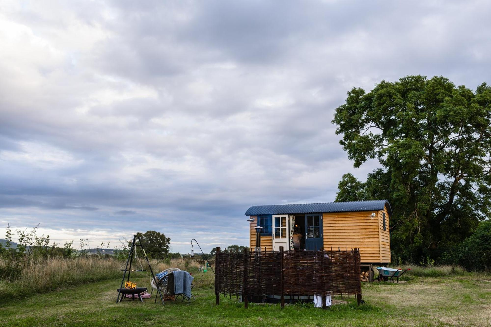 Toadland Shepherd Huts * Durham