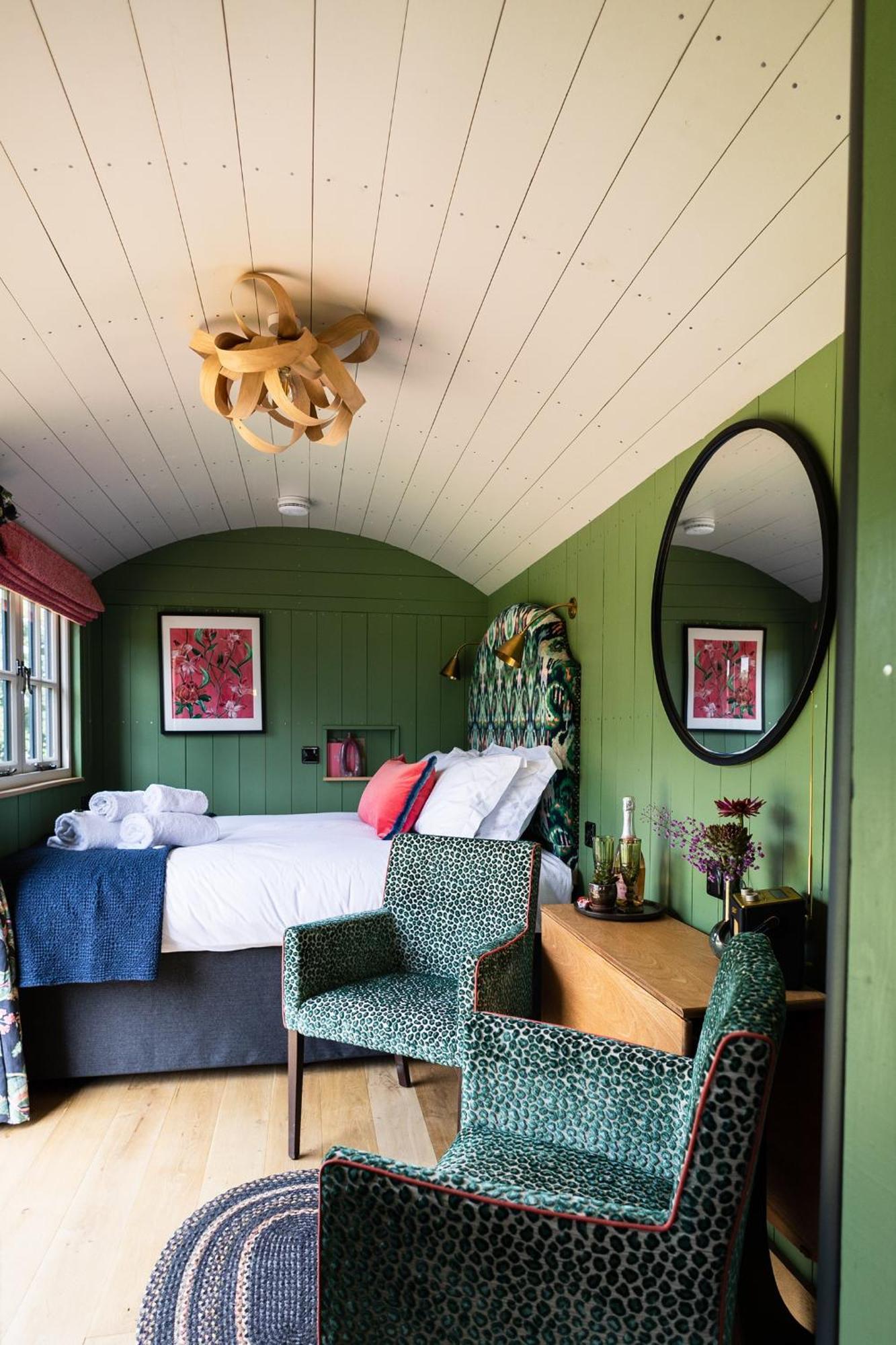 Toadland Shepherd Huts