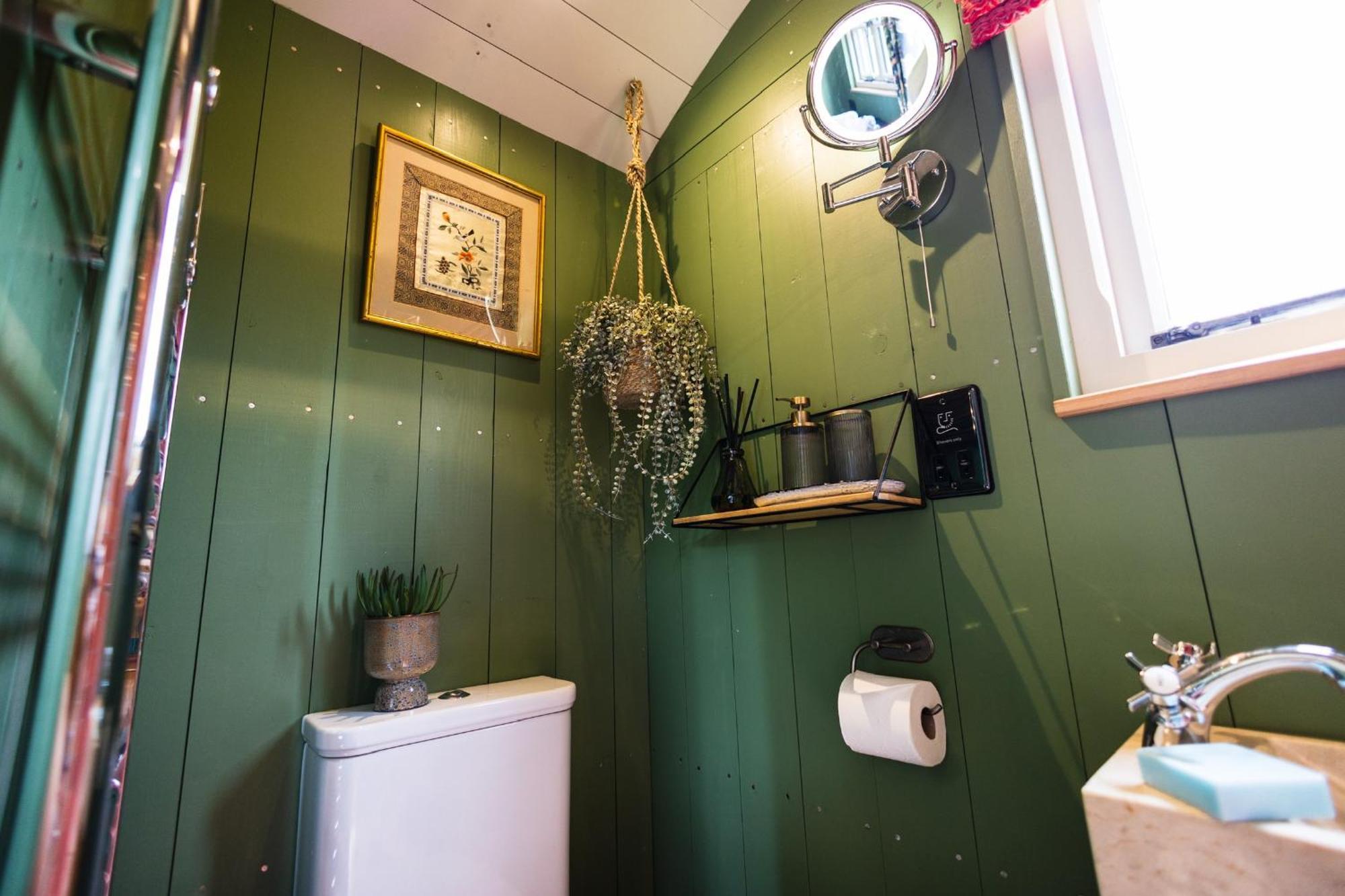 Apartment Toadland Shepherd Huts *